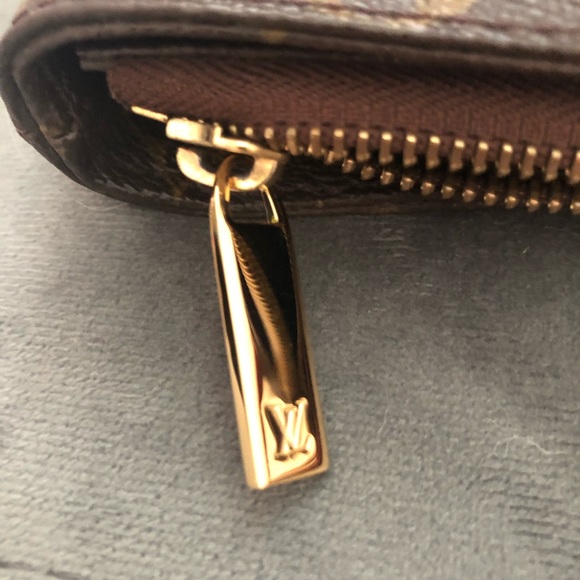 Louis Vuitton Cabas Mezzo - Picture 7 of 7